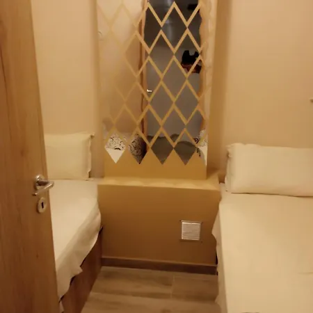 Polit Luxury Aprt 2 Bedrooms