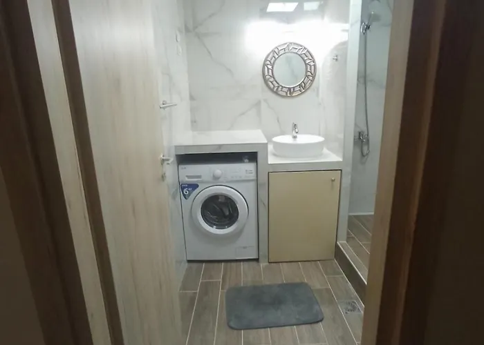 公寓 Polit Luxury Aprt 2 Bedrooms *