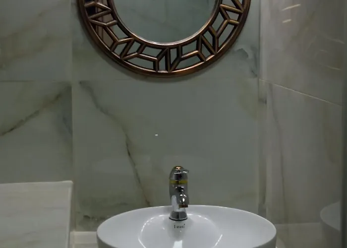 Polit Luxury Aprt 2 Bedrooms